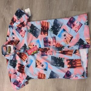 Surf society button down short sleeve shirt size small